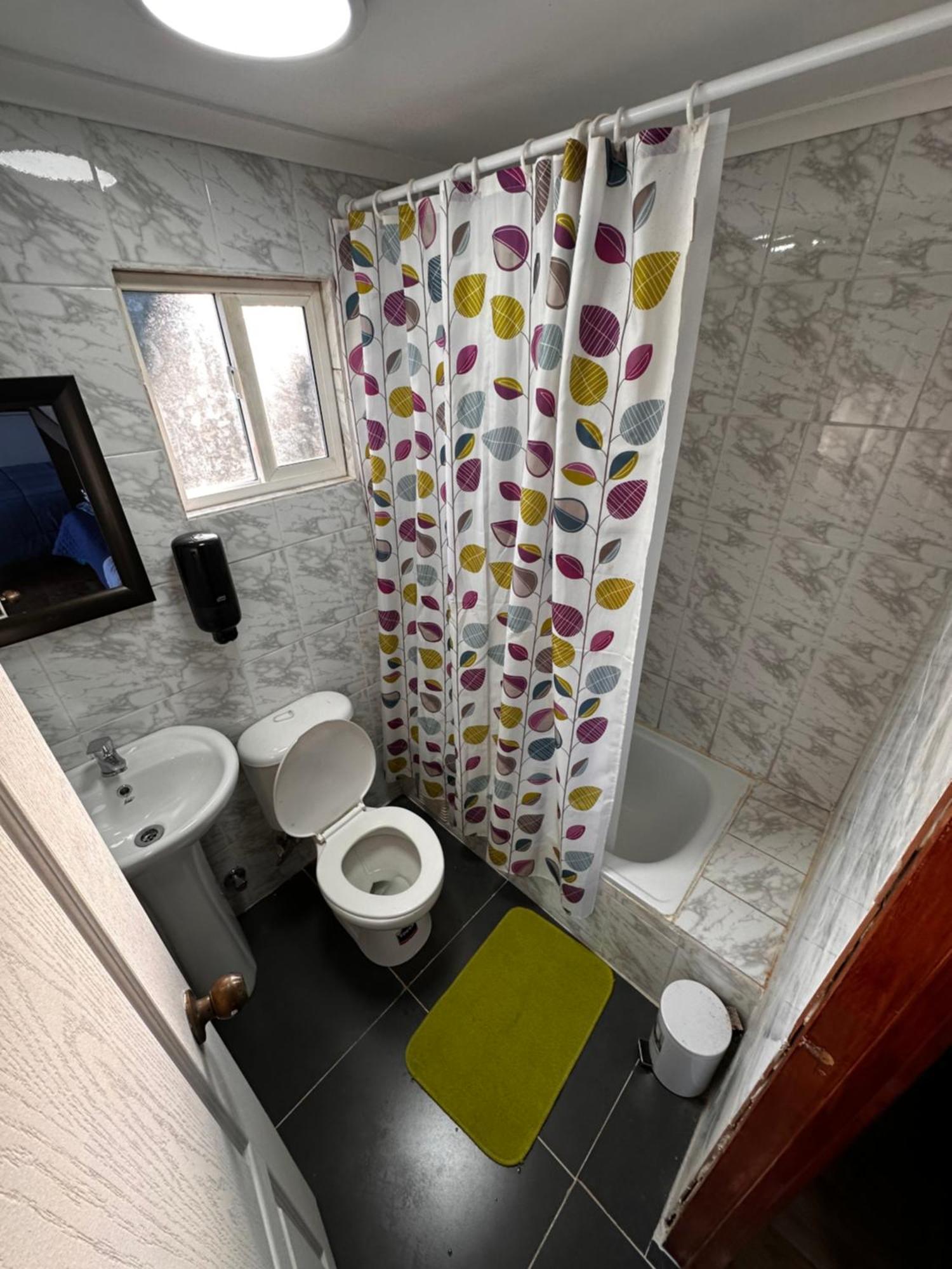 פוארטו מונט Hostal Y Cabanas Mirando Al Mar מראה חיצוני תמונה