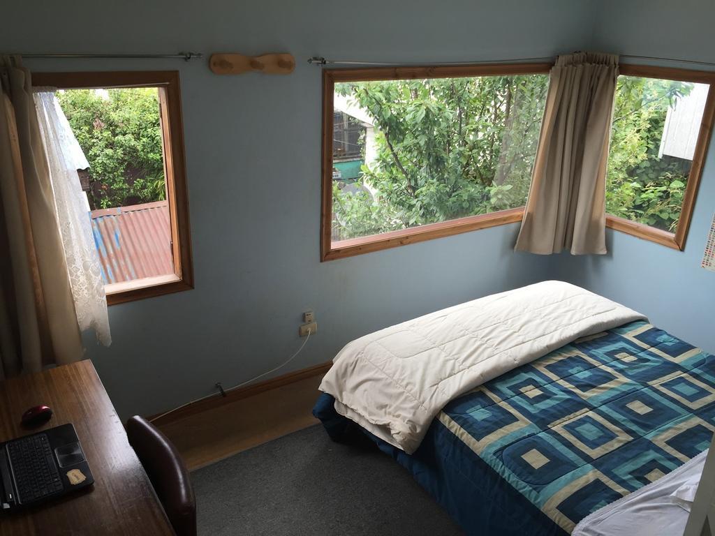 פוארטו מונט Hostal Y Cabanas Mirando Al Mar מראה חיצוני תמונה