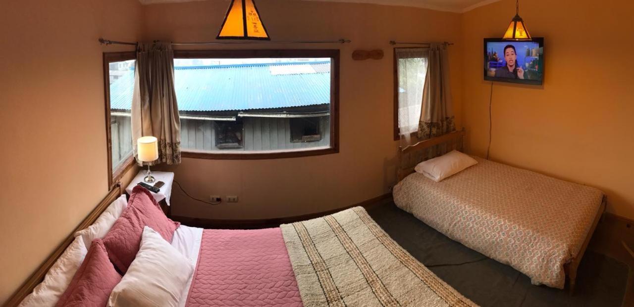 פוארטו מונט Hostal Y Cabanas Mirando Al Mar מראה חיצוני תמונה