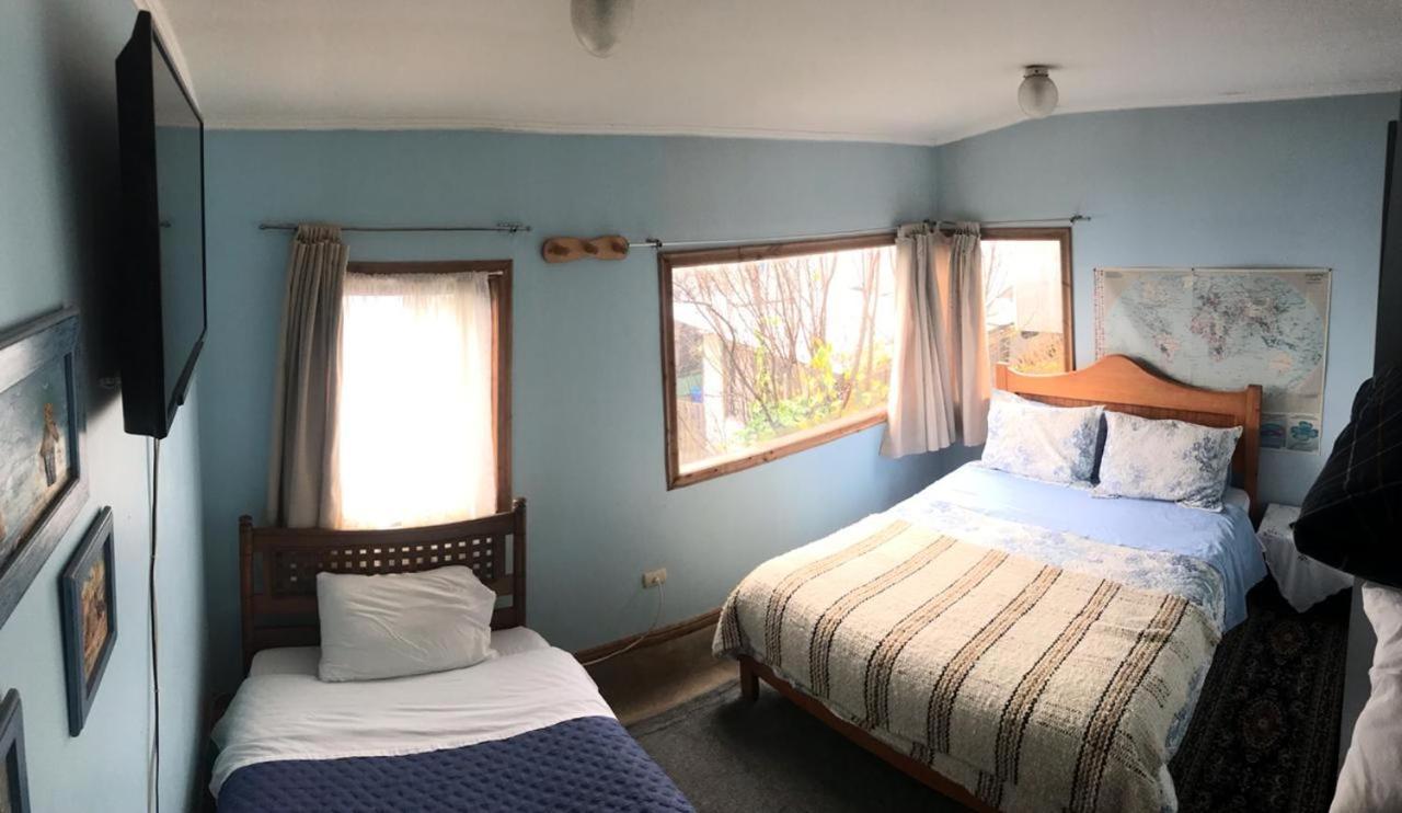 פוארטו מונט Hostal Y Cabanas Mirando Al Mar מראה חיצוני תמונה